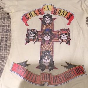 custom Tops - Guns n Roses Tee custom Tops - Guns n Roses Tee